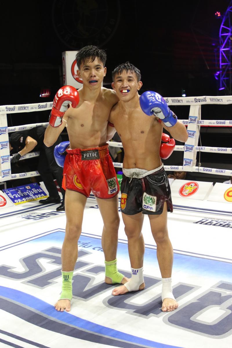 คู่ที่ 2 พิกัด 121 ปอนด์ ตาต้าเล็ก ภ.หลักบุญ ...เสมอ... เพชรช่องจอม บอลมหาชัย