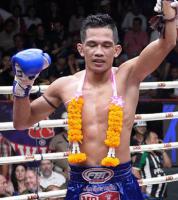 เดชศักดา ผู้กองหยัดสืบอุดมสุข