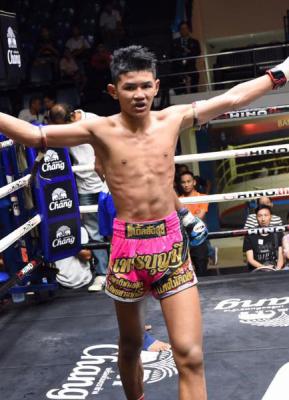เพชรบุญมี เกียรติพันธมิตร