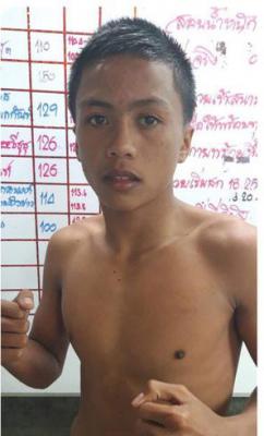 ค้างคาวเล็ก ใหญ่เชยซีฟู๊ด