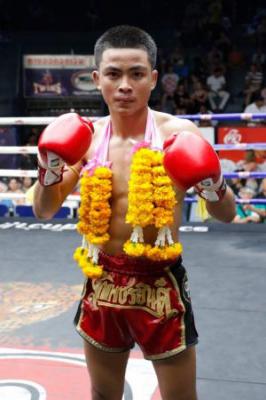 เพชรจงรักษ์ ไฟเตอร์มวยไทย