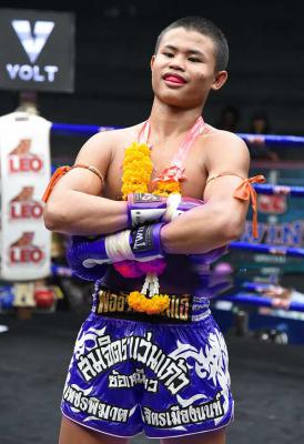 เฮอริเคน จิตรเมืองนนท์
