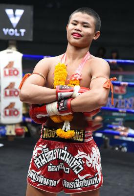 เฮอริเคน จิตรเมืองนนท์