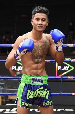 เพชรดำ ดาบเชษฐ์สันติบาล