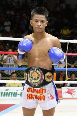ยอดวิทยา ศิริลักษณ์มวยไทยยิม