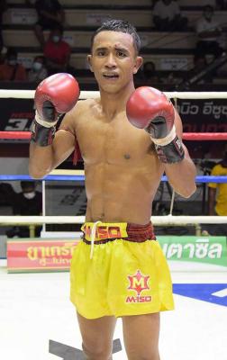 เพชรนำชัย น.ธนาณัติ