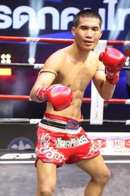 กริชเพชร ศูนย์กีฬาห้วยต้ม