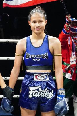โสมรัศมี มานพยิมส์