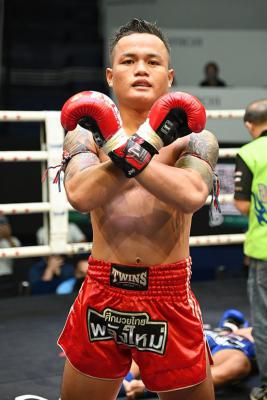 พลังบุญ แอ๊ดสันป่าตอง