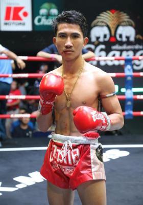 เพชรนำชัย เกียรติพันธมิตร