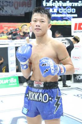 ยูโร ฉลามศึกมวยไทยยิมส์