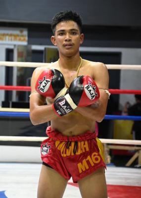 ศรีเพชรเล็ก เกียรติเพชรเดชะ