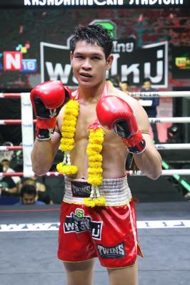 โรโบค๊อป แรดโกลด์ยิม