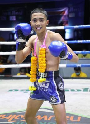 ตะวันฉาย อัปเปอร์คัตมวยไทย