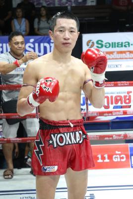 เหนือเพชร ทอฝันฟาร์ม