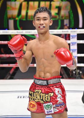 วันมีโชค TKD.มวยไทยยิม
