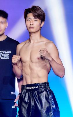 ทาคูมะ โอตะ