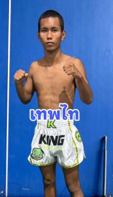 เทพไท มานพมวยไทยยิม