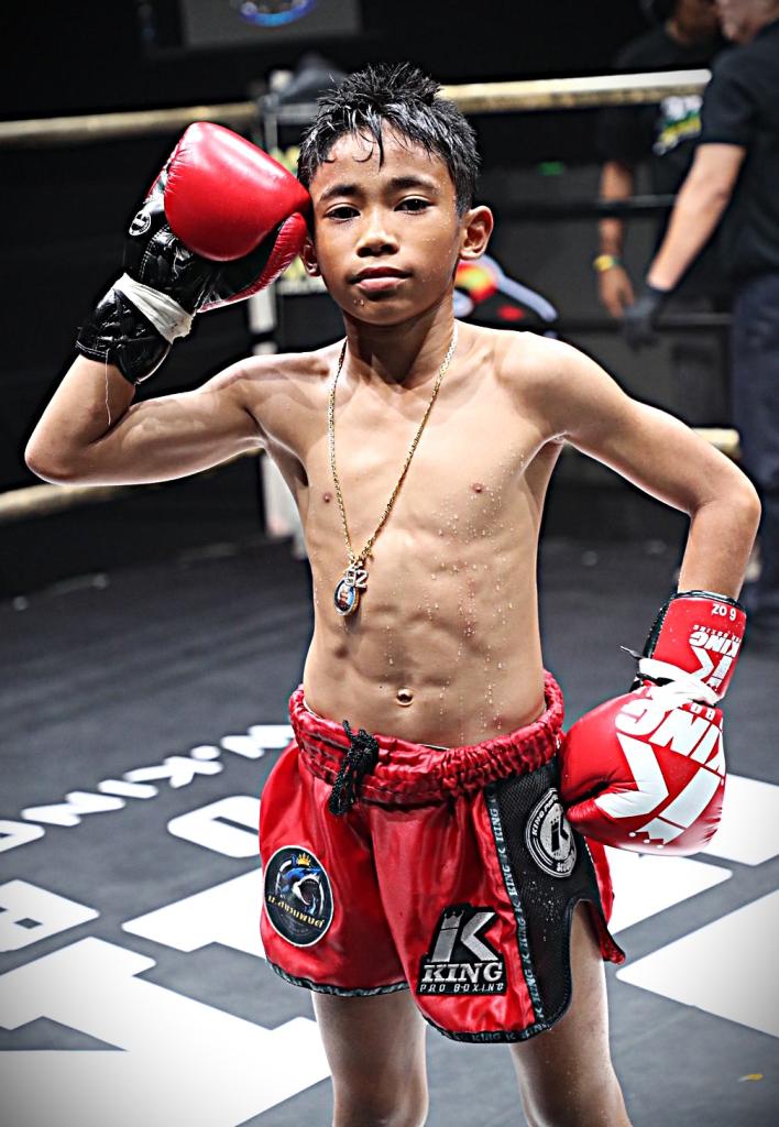 เพชรการะเกด บ.วราภรณ์