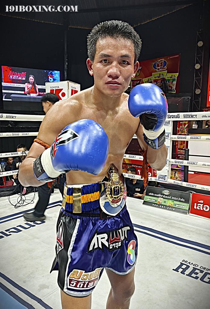 สายเพชรเล็ก โค้ชณัฐสมาทมวยไทย