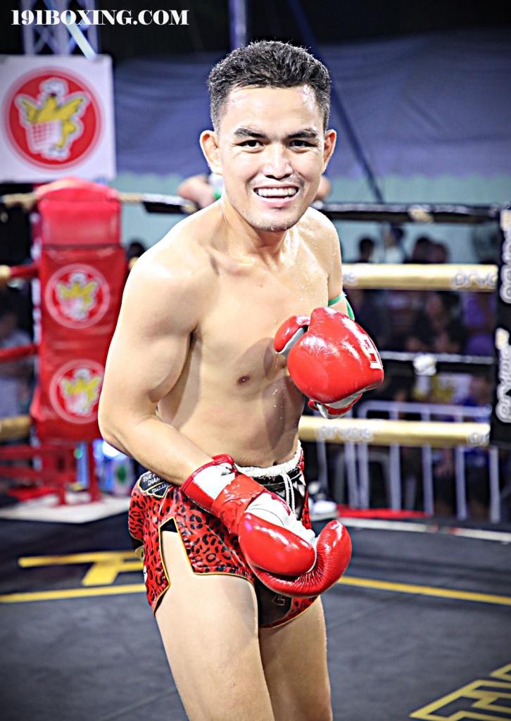 แพรวพราว เพชรพราวฟ้า