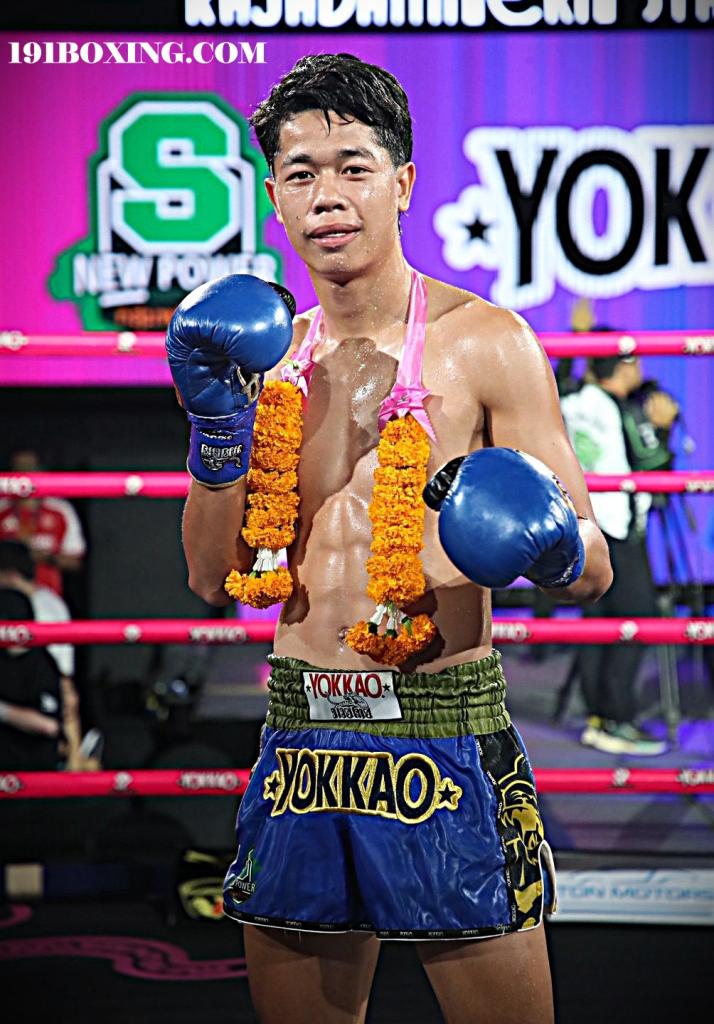 ขุนสยาม เกียรติตะวันชัย