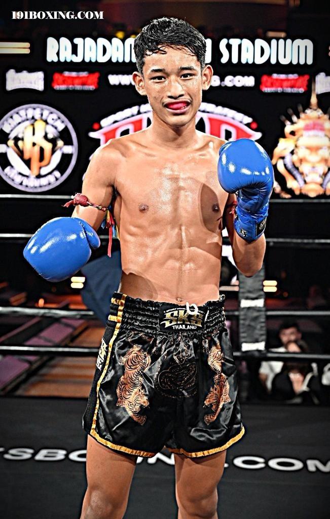 คนชลเล็ก ว.สุขสันต์