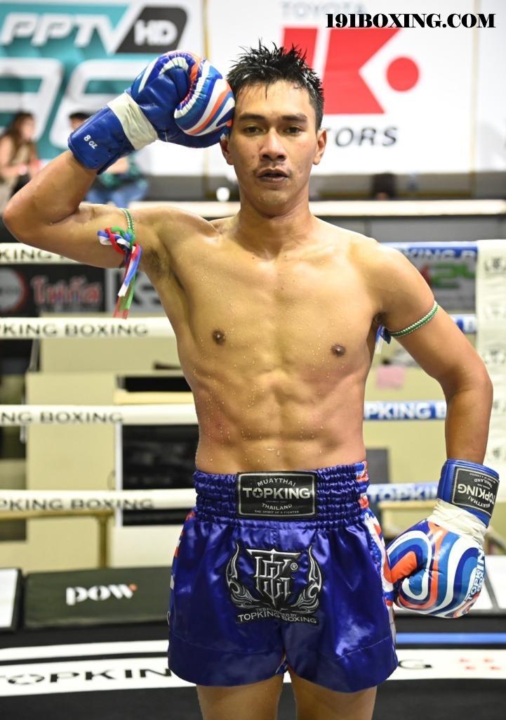 เด่นพยัคฆ์ ศักดิ์สตูล